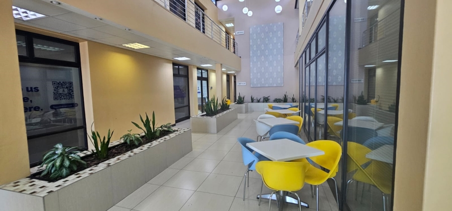 To Let commercial Property for Rent in Vincent Eastern Cape